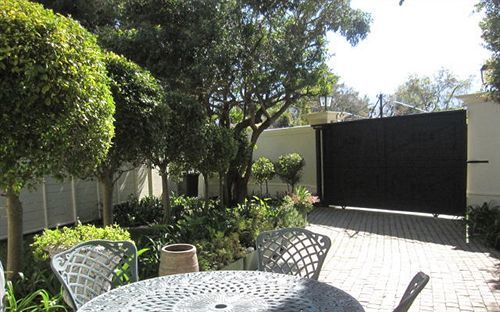 Navona Constantia Guest Cottage Le Cap Extérieur photo