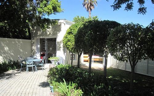 Navona Constantia Guest Cottage Le Cap Extérieur photo